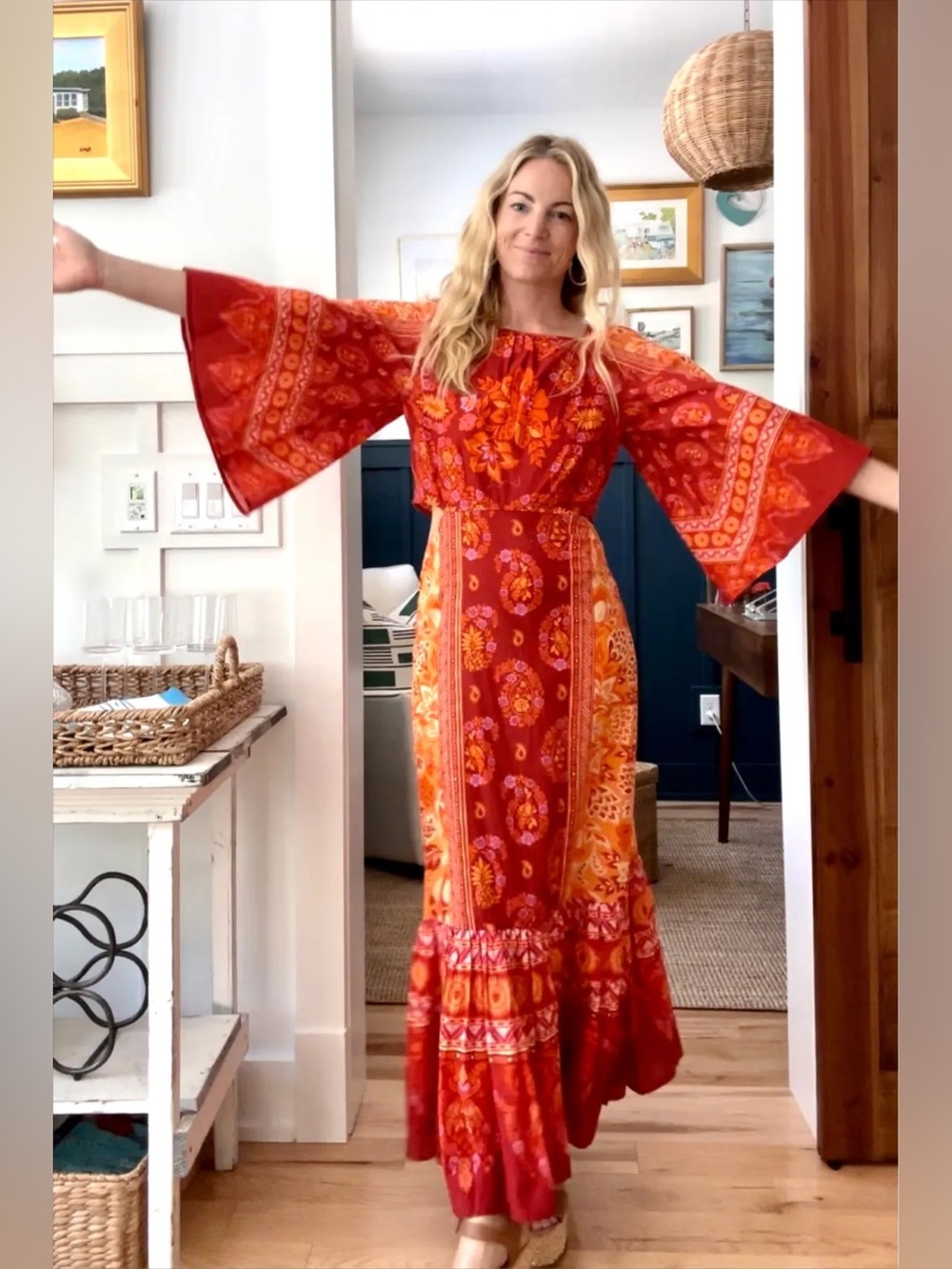 FARM Rio beautiful bell sleeve cutout dress. Colorful fruit floral print Maxi - Picture 4 of 16